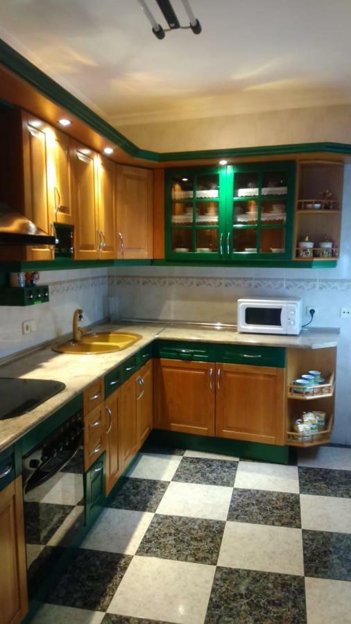 Apartamento Turistico Antigua Universidad Almagro Bagian luar foto