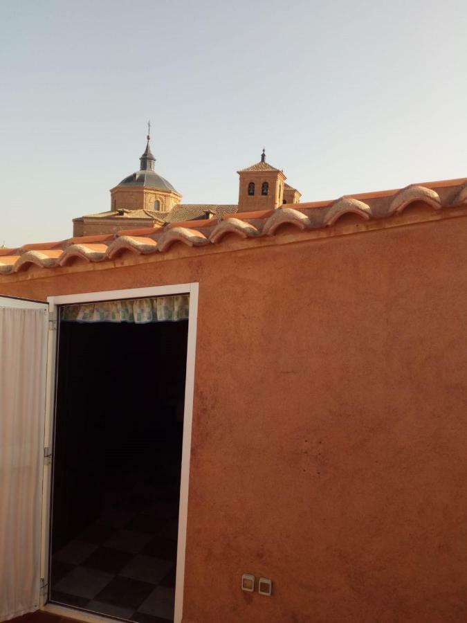 Apartamento Turistico Antigua Universidad Almagro Bagian luar foto